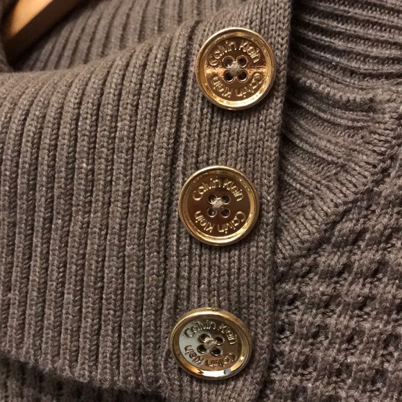 Calvin Klein Sweater - Picture 3 of 5